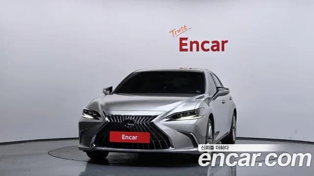 2025 Lexus ES300h 7th Gen Executive Sold VIN 38488448484848484 – photo 22 2025 Lexus ES300h 7th Gen Executive Sold VIN 38488448484848484 – photo 22