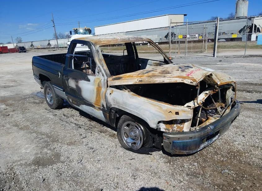 1994 DODGE Ram Used VIN 3B7HC16Y2RM534513 – side profile 1994 DODGE Ram Used VIN 3B7HC16Y2RM534513 – side profile