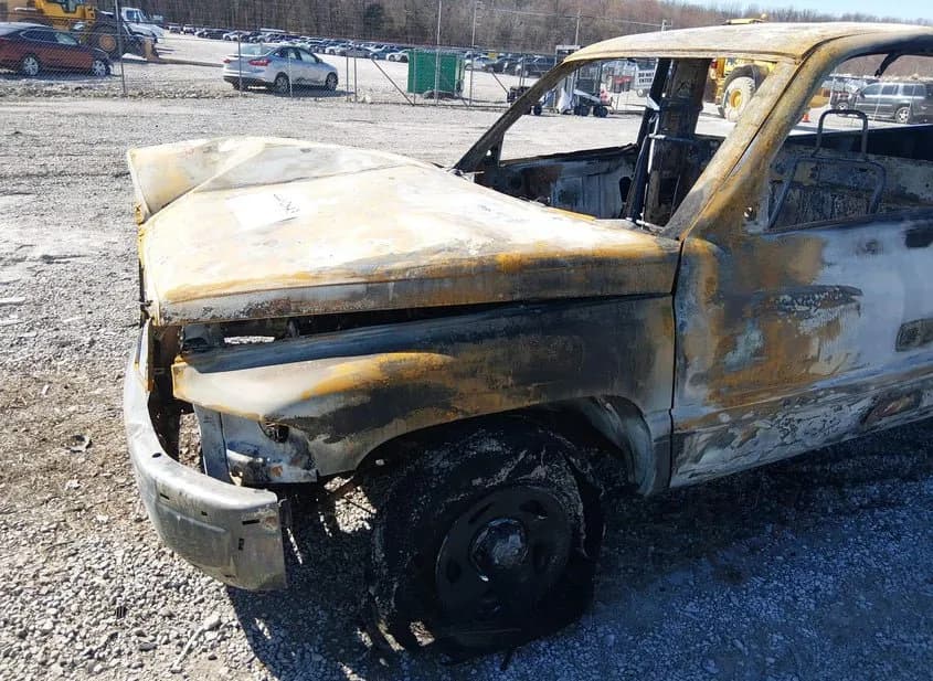 1994 DODGE Ram Used VIN 3B7HC16Y2RM534513 – photo 15 1994 DODGE Ram Used VIN 3B7HC16Y2RM534513 – photo 15