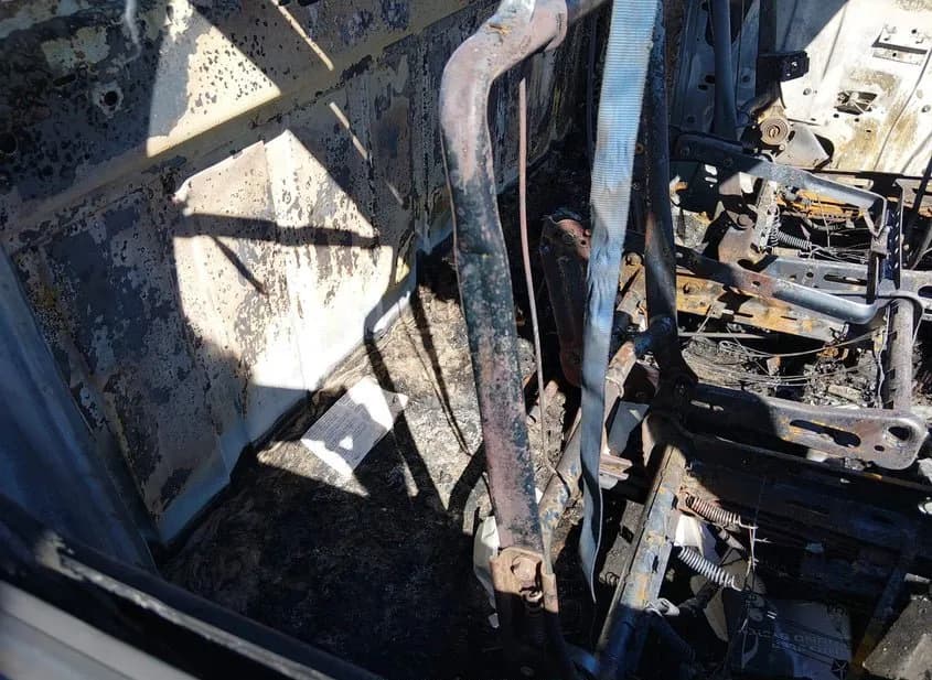 1994 DODGE Ram Used VIN 3B7HC16Y2RM534513 – photo 17 1994 DODGE Ram Used VIN 3B7HC16Y2RM534513 – photo 17