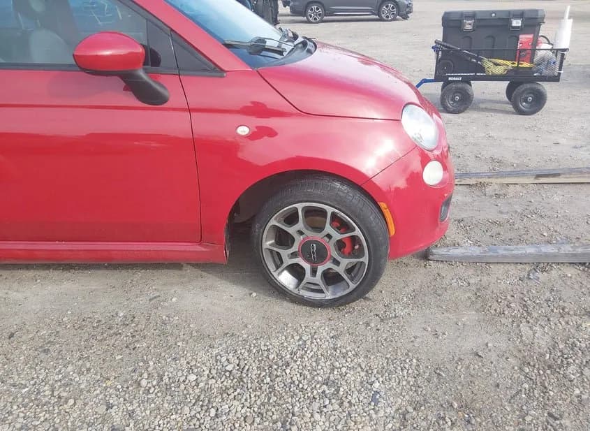 2015 FIAT 500 Used VIN 3C3CFFBR4FT507865 – side profile 2015 FIAT 500 Used VIN 3C3CFFBR4FT507865 – side profile
