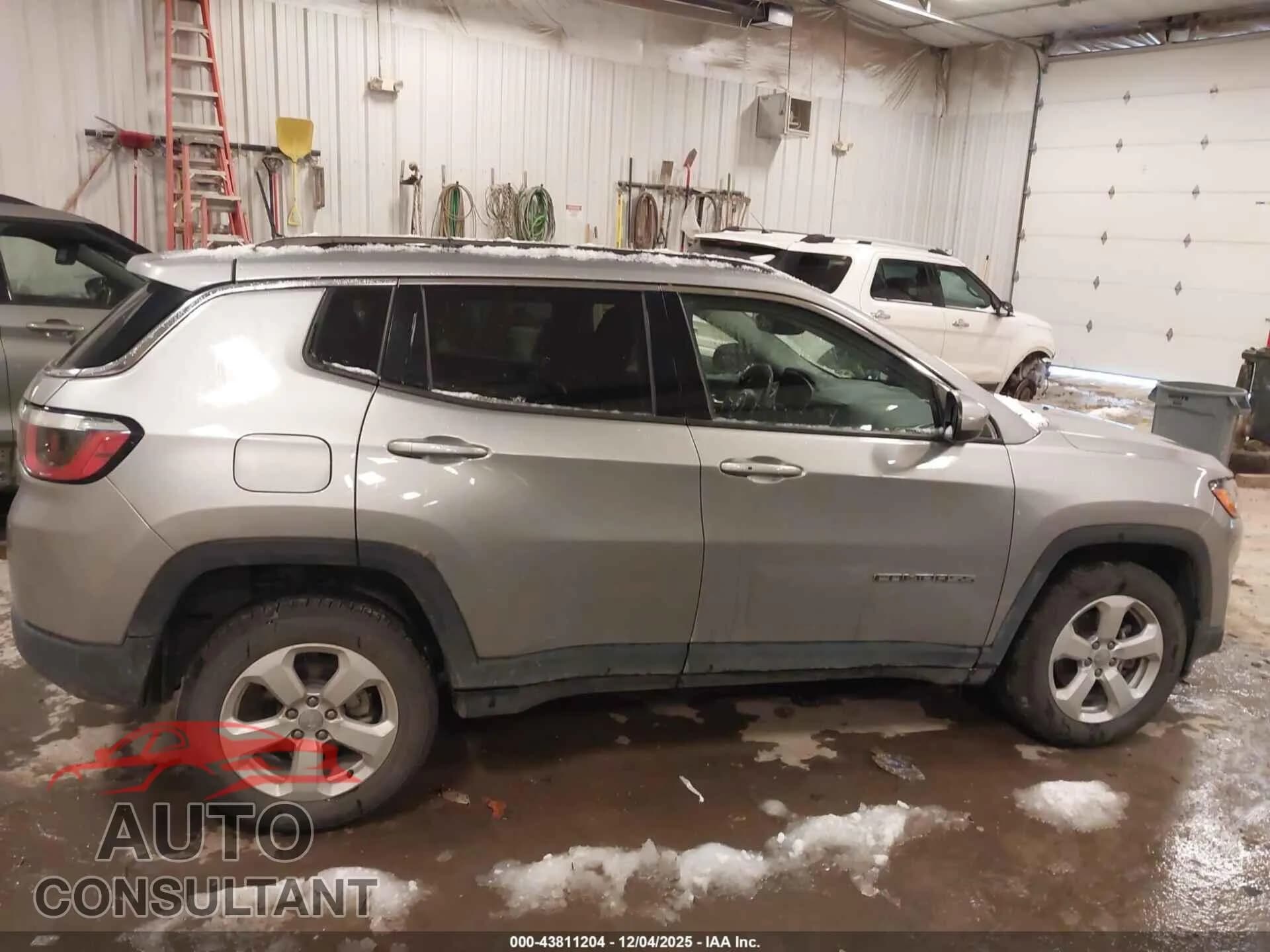 2019 JEEP COMPASS Damaged VIN 3C4NJDBB7KT646179 – photo 13 2019 JEEP COMPASS Damaged VIN 3C4NJDBB7KT646179 – photo 13