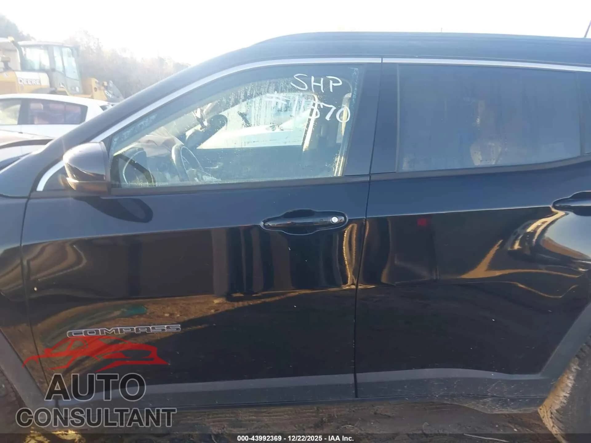 2018 JEEP COMPASS Damaged VIN 3C4NJDBBXJT246552 – photo 14 2018 JEEP COMPASS Damaged VIN 3C4NJDBBXJT246552 – photo 14