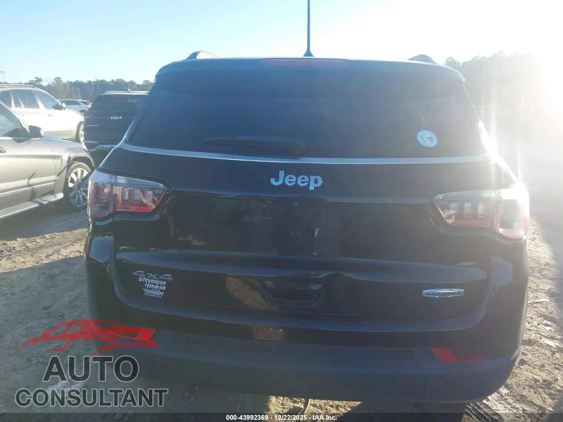 2018 JEEP COMPASS Damaged VIN 3C4NJDBBXJT246552 – photo 16 2018 JEEP COMPASS Damaged VIN 3C4NJDBBXJT246552 – photo 16