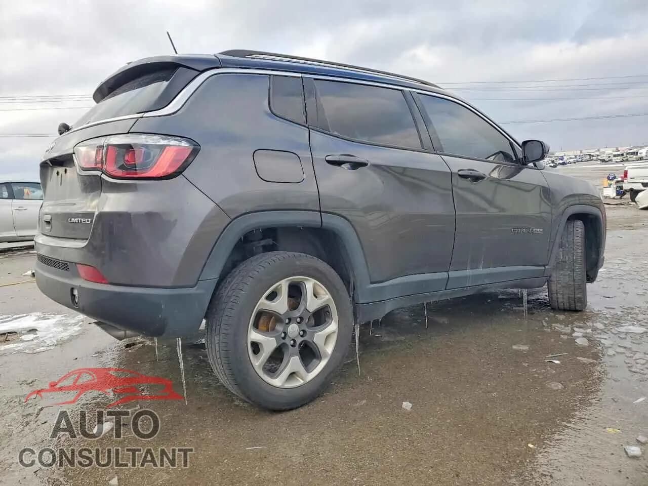 2018 JEEP COMPASS Damaged VIN 3C4NJDCB1JT231632 – side profile 2018 JEEP COMPASS Damaged VIN 3C4NJDCB1JT231632 – side profile