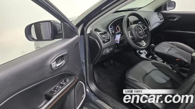 2018 Jeep Compass 2nd Gen 2.4 Limitied AWD Sold VIN 3C4NJDCB9JT372366 – rear exterior 2018 Jeep Compass 2nd Gen 2.4 Limitied AWD Sold VIN 3C4NJDCB9JT372366 – rear exterior