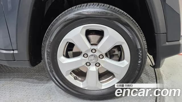 2018 Jeep Compass 2nd Gen 2.4 Limitied AWD Sold VIN 3C4NJDCB9JT372366 – trunk area 2018 Jeep Compass 2nd Gen 2.4 Limitied AWD Sold VIN 3C4NJDCB9JT372366 – trunk area