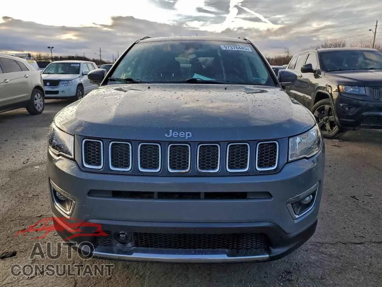 2021 JEEP COMPASS Damaged VIN 3C4NJDCBXMT504037 – interior seats 2021 JEEP COMPASS Damaged VIN 3C4NJDCBXMT504037 – interior seats