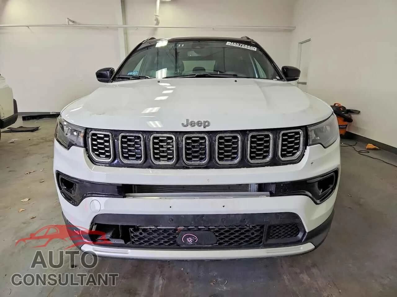 2025 JEEP COMPASS Used VIN 3C4NJDCN5ST564959 – interior seats 2025 JEEP COMPASS Used VIN 3C4NJDCN5ST564959 – interior seats