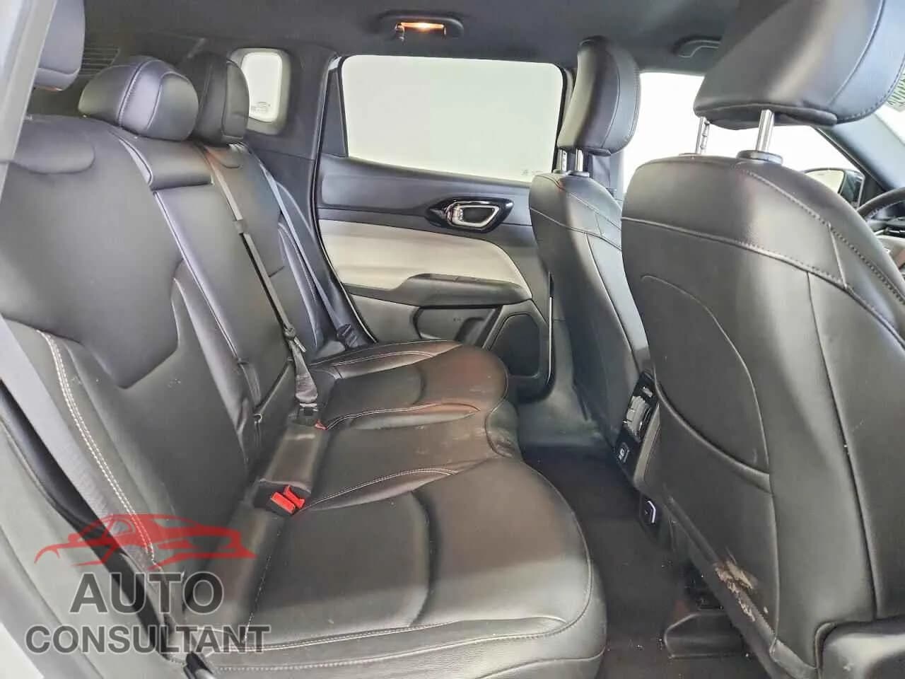 2025 JEEP COMPASS Used VIN 3C4NJDCN5ST564959 – photo 11 2025 JEEP COMPASS Used VIN 3C4NJDCN5ST564959 – photo 11