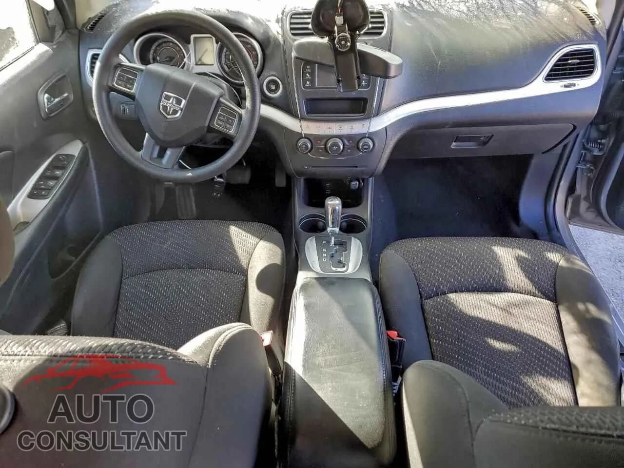 2019 DODGE JOURNEY Damaged VIN 3C4PDCBBXKT866152 – undercarriage 2019 DODGE JOURNEY Damaged VIN 3C4PDCBBXKT866152 – undercarriage