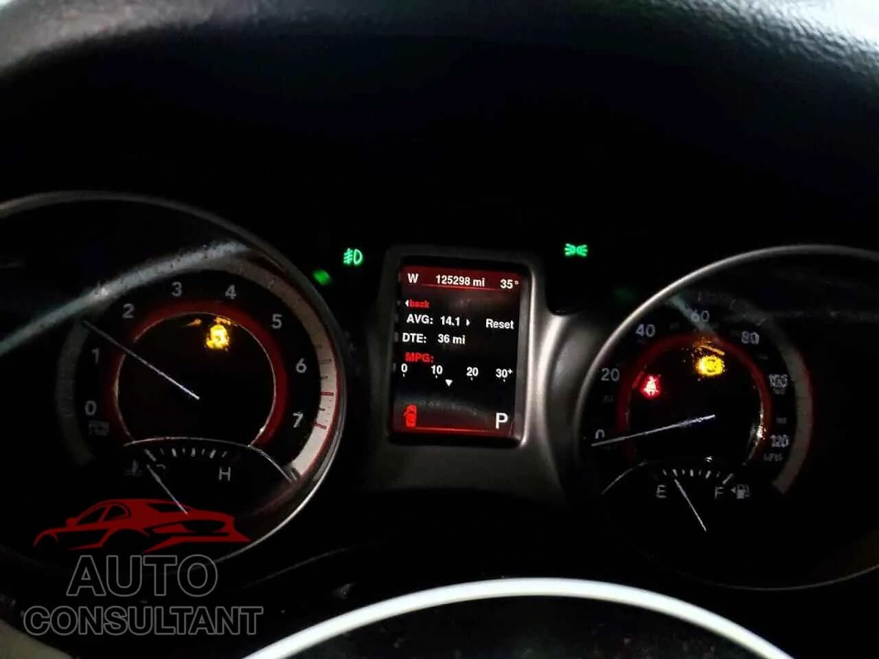 2016 DODGE JOURNEY Damaged VIN 3C4PDCGB7GT125456 – trunk area 2016 DODGE JOURNEY Damaged VIN 3C4PDCGB7GT125456 – trunk area