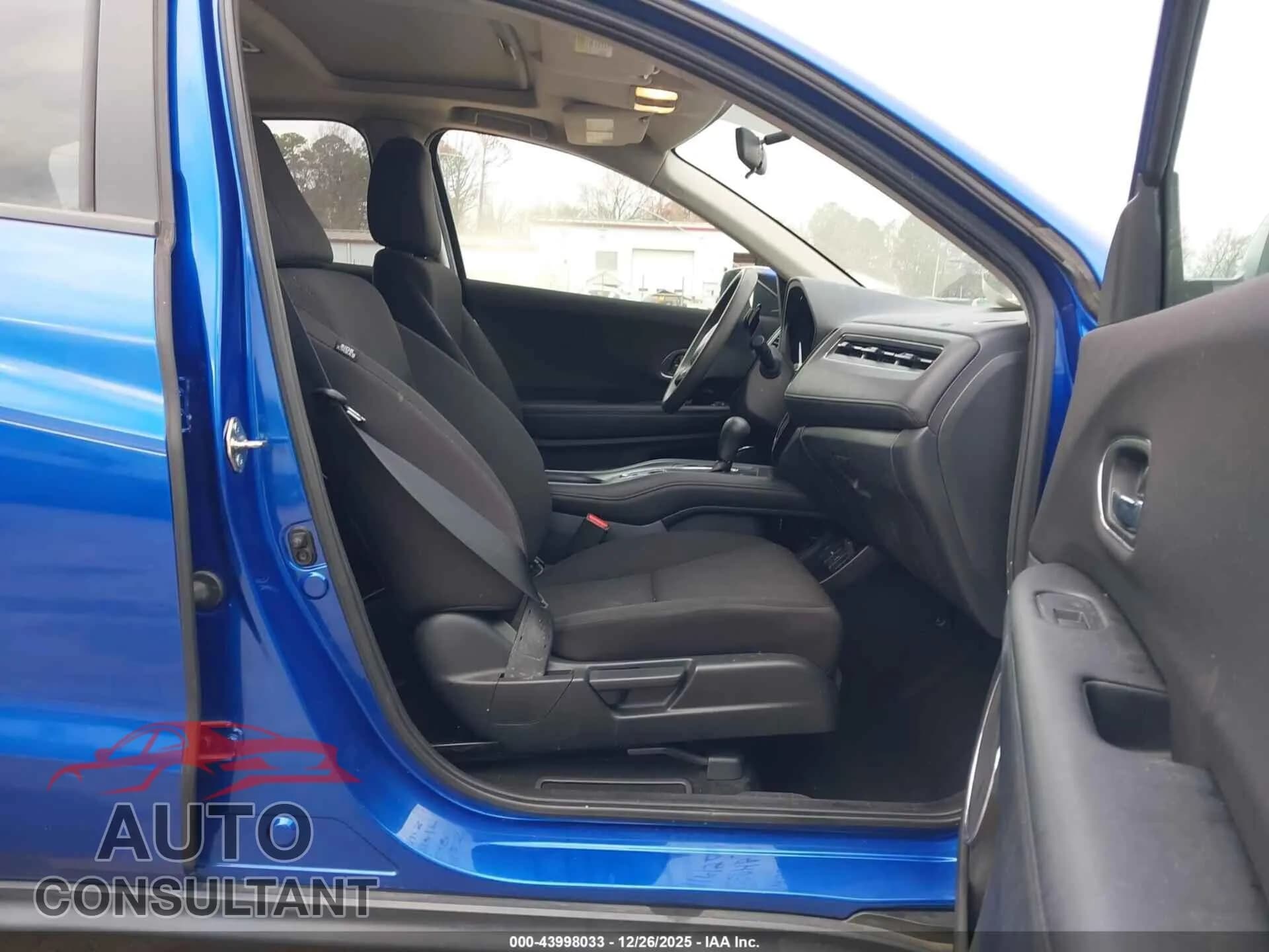 2018 HONDA HR-V Damaged VIN 3CZRU5H50JM715815 – interior seats 2018 HONDA HR-V Damaged VIN 3CZRU5H50JM715815 – interior seats