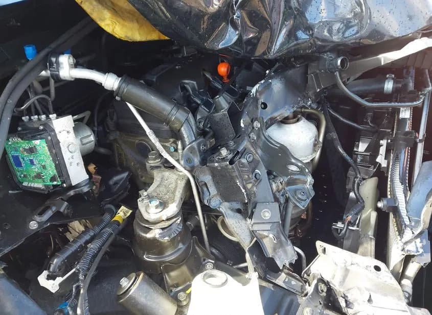 2017 HONDA HR-V Used VIN 3CZRU5H52HM710853 – side profile 2017 HONDA HR-V Used VIN 3CZRU5H52HM710853 – side profile