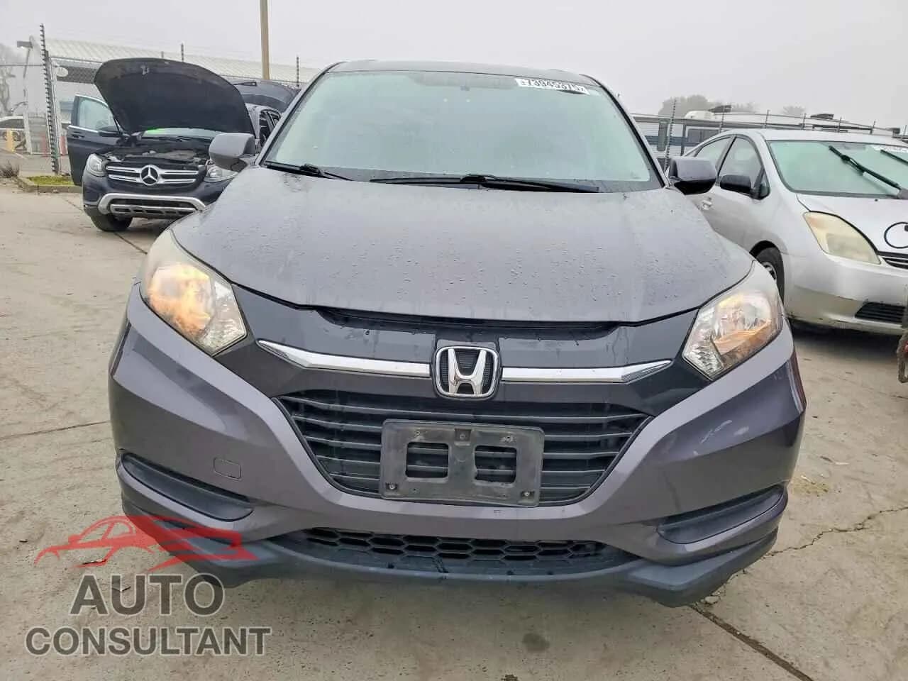 2018 HONDA HR-V Damaged VIN 3CZRU6H30JG719642 – interior seats 2018 HONDA HR-V Damaged VIN 3CZRU6H30JG719642 – interior seats