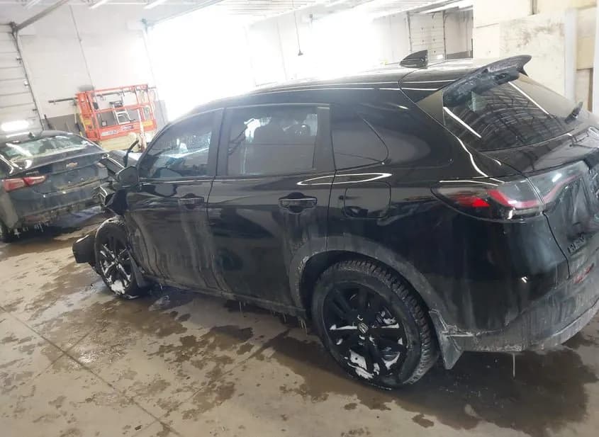 2026 HONDA HR-V Used VIN 3CZRZ2H53TM707596 – front exterior 2026 HONDA HR-V Used VIN 3CZRZ2H53TM707596 – front exterior