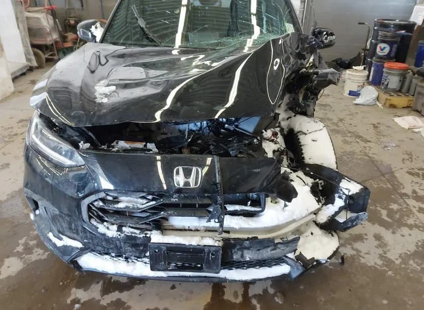 2026 HONDA HR-V Used VIN 3CZRZ2H53TM707596 – exterior detail 2026 HONDA HR-V Used VIN 3CZRZ2H53TM707596 – exterior detail