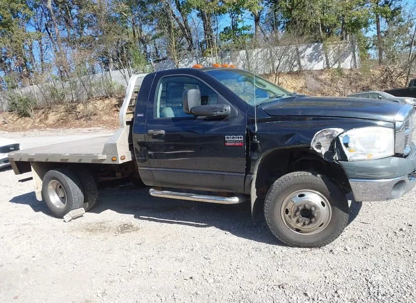 2009 DODGE Ram Chassis Cab Used VIN 3D6WH46L99G520020 – interior seats 2009 DODGE Ram Chassis Cab Used VIN 3D6WH46L99G520020 – interior seats