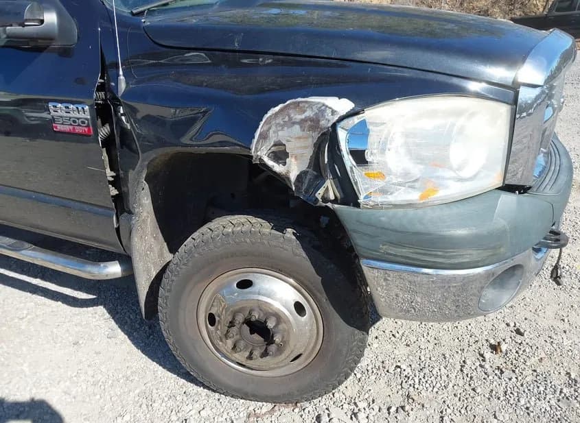 2009 DODGE Ram Chassis Cab Used VIN 3D6WH46L99G520020 – exterior detail 2009 DODGE Ram Chassis Cab Used VIN 3D6WH46L99G520020 – exterior detail