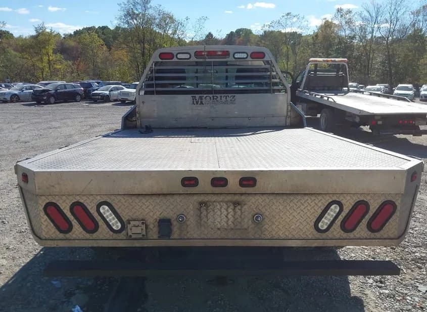 2009 DODGE Ram Chassis Cab Used VIN 3D6WH46L99G520020 – photo 12 2009 DODGE Ram Chassis Cab Used VIN 3D6WH46L99G520020 – photo 12