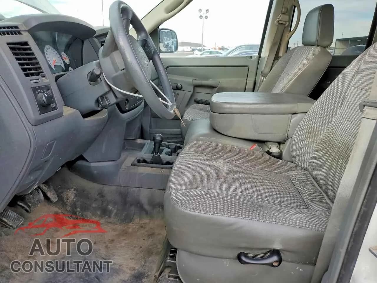 2009 DODGE All Models Damaged VIN 3D7KS28T19G555549 – exterior detail 2009 DODGE All Models Damaged VIN 3D7KS28T19G555549 – exterior detail