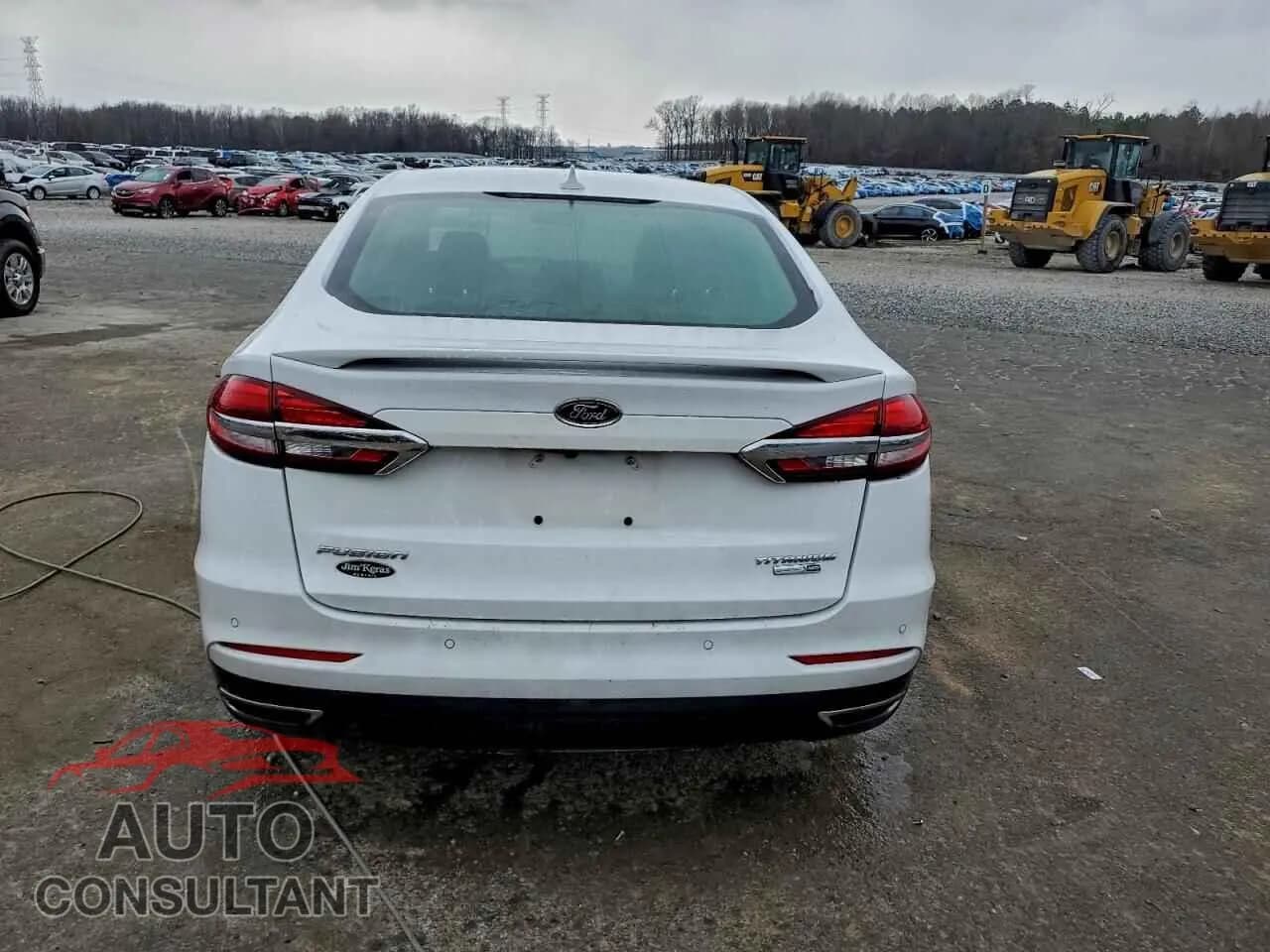 2020 FORD FUSION Damaged VIN 3FA6P0D91LR192800 – engine bay 2020 FORD FUSION Damaged VIN 3FA6P0D91LR192800 – engine bay