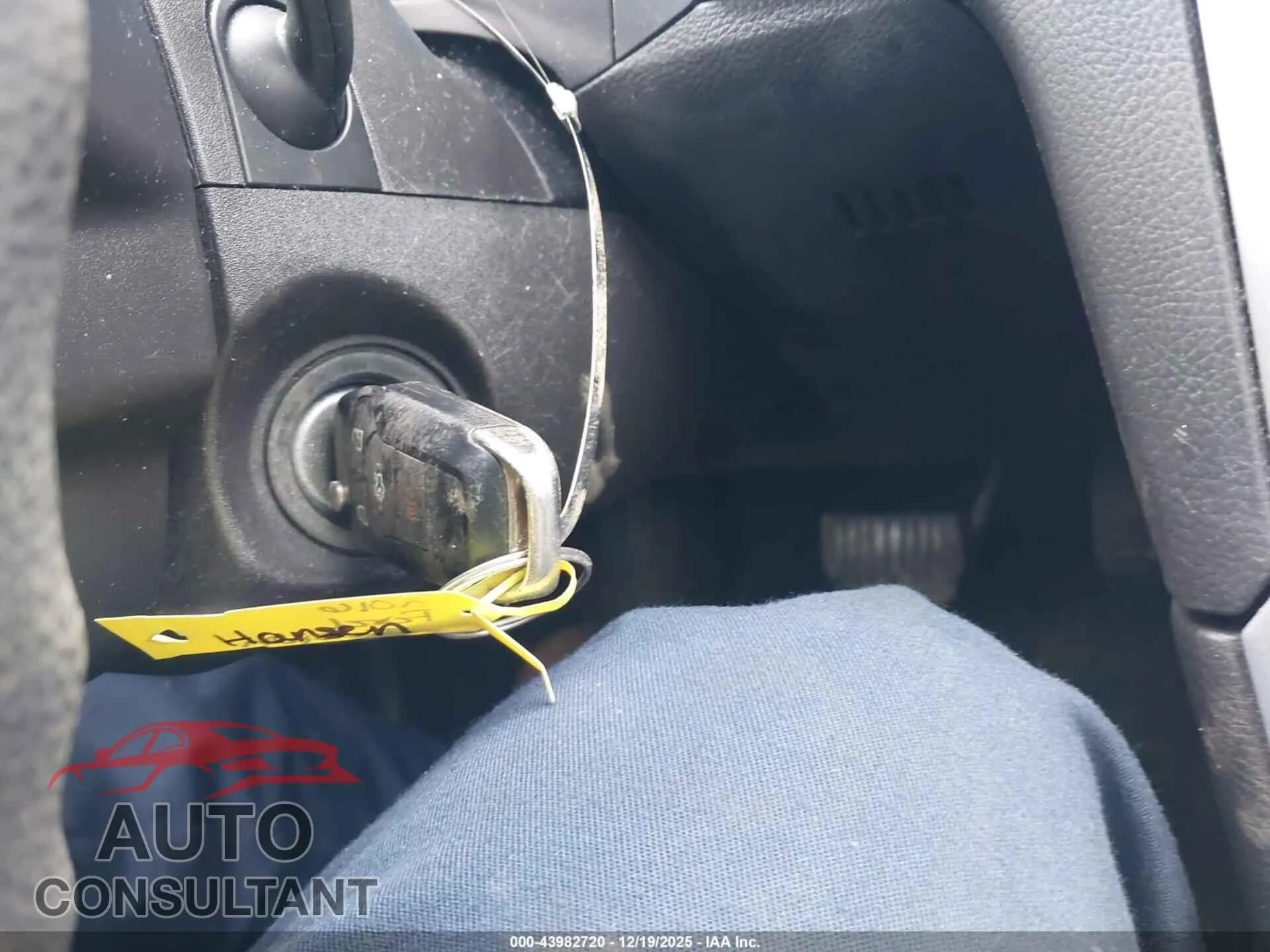 2016 FORD FUSION Damaged VIN 3FA6P0G71GR113111 – photo 11 2016 FORD FUSION Damaged VIN 3FA6P0G71GR113111 – photo 11