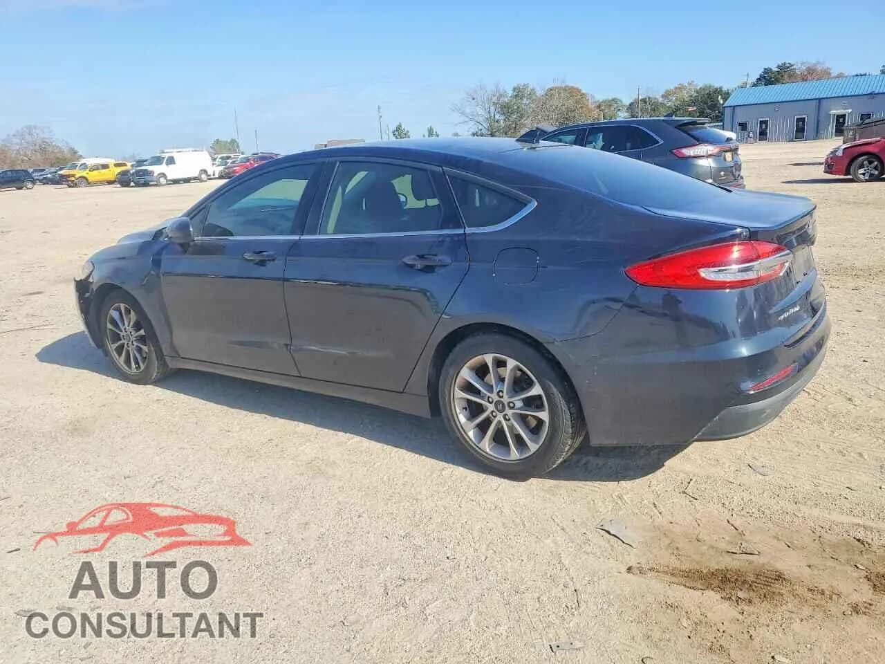 2020 FORD FUSION Damaged VIN 3FA6P0HD3LR234852 – rear exterior 2020 FORD FUSION Damaged VIN 3FA6P0HD3LR234852 – rear exterior