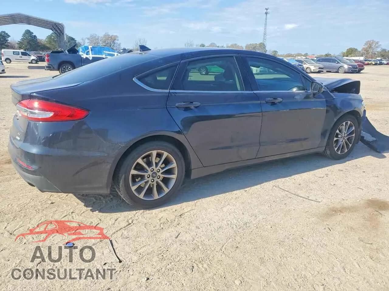2020 FORD FUSION Damaged VIN 3FA6P0HD3LR234852 – side profile 2020 FORD FUSION Damaged VIN 3FA6P0HD3LR234852 – side profile