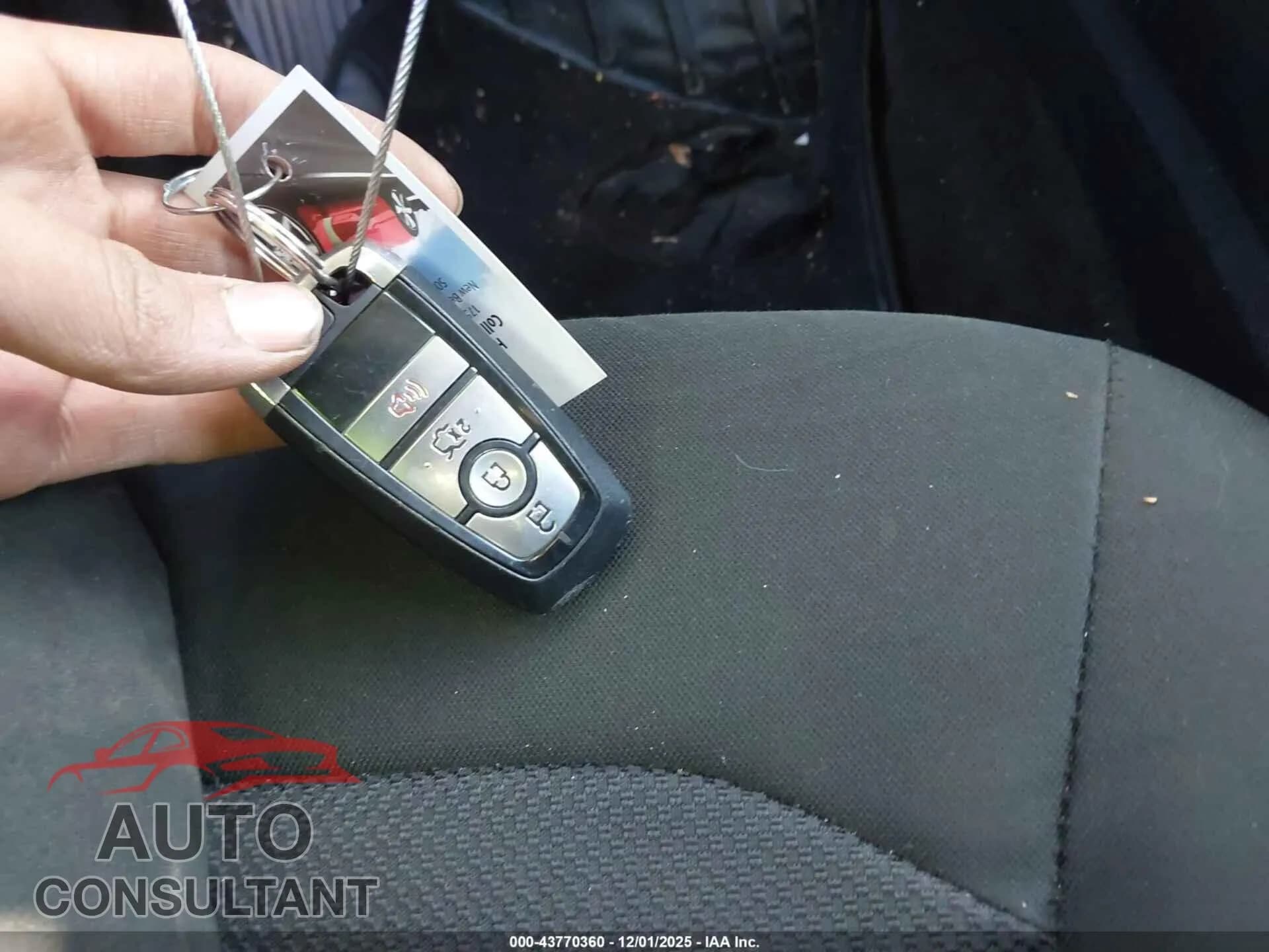 2020 FORD FUSION Damaged VIN 3FA6P0HD9LR143584 – photo 11 2020 FORD FUSION Damaged VIN 3FA6P0HD9LR143584 – photo 11