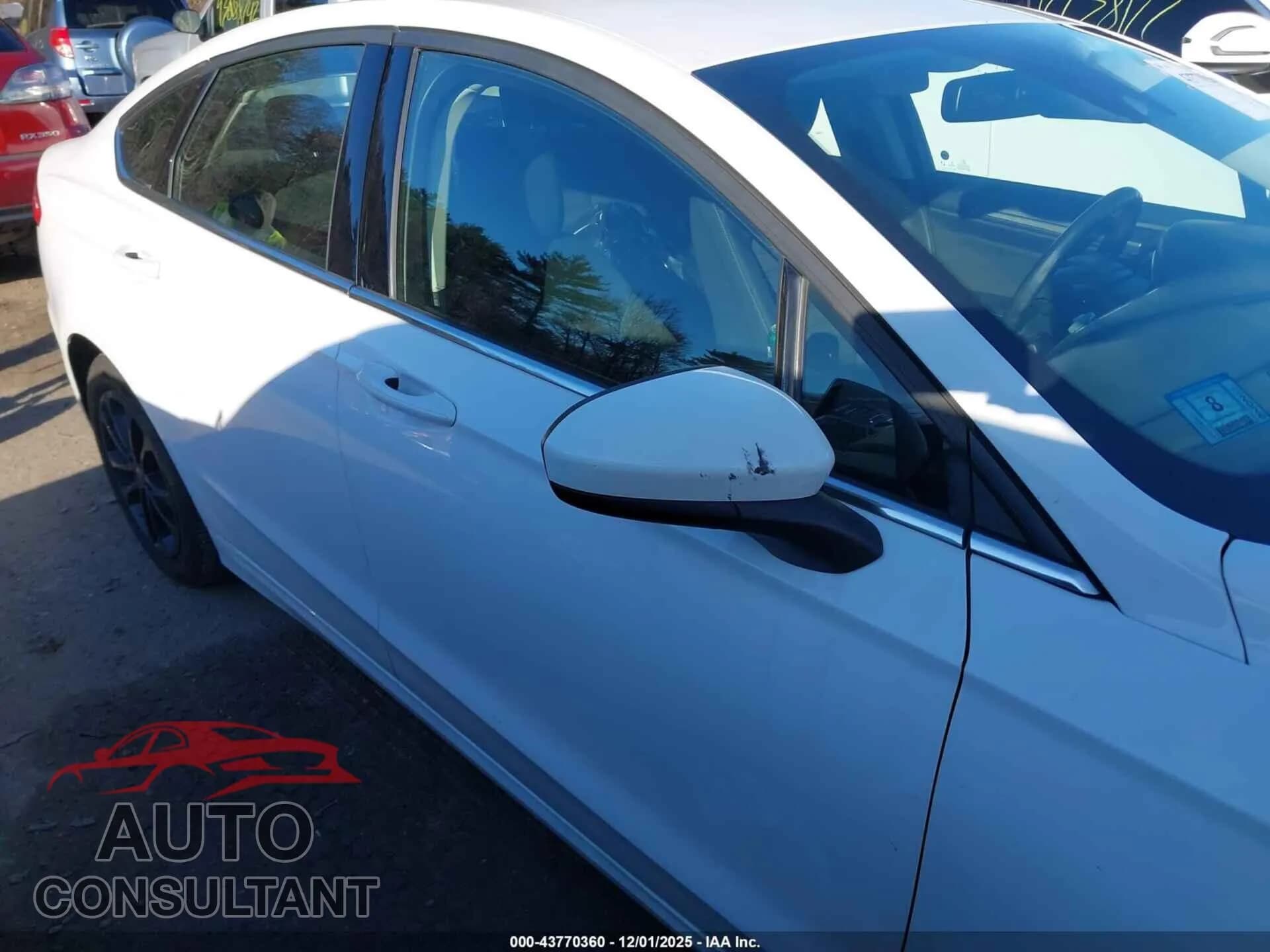 2020 FORD FUSION Damaged VIN 3FA6P0HD9LR143584 – photo 14 2020 FORD FUSION Damaged VIN 3FA6P0HD9LR143584 – photo 14