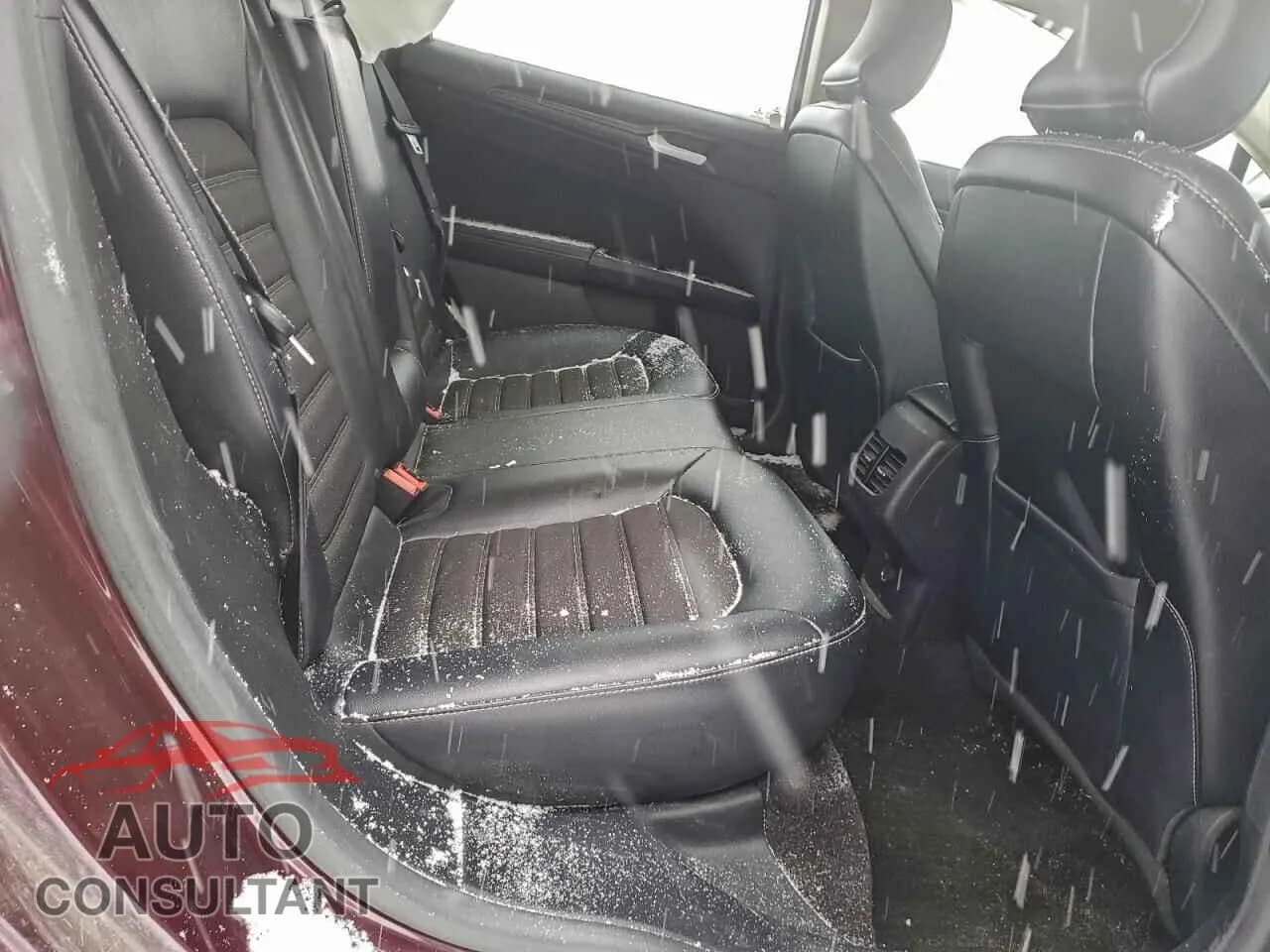 2018 FORD FUSION Damaged VIN 3FA6P0HDXJR238653 – odometer reading 2018 FORD FUSION Damaged VIN 3FA6P0HDXJR238653 – odometer reading