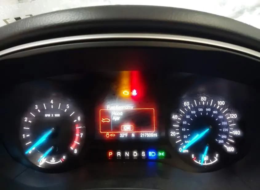 2013 FORD Fusion Used VIN 3FA6P0HR2DR236685 – interior seats 2013 FORD Fusion Used VIN 3FA6P0HR2DR236685 – interior seats