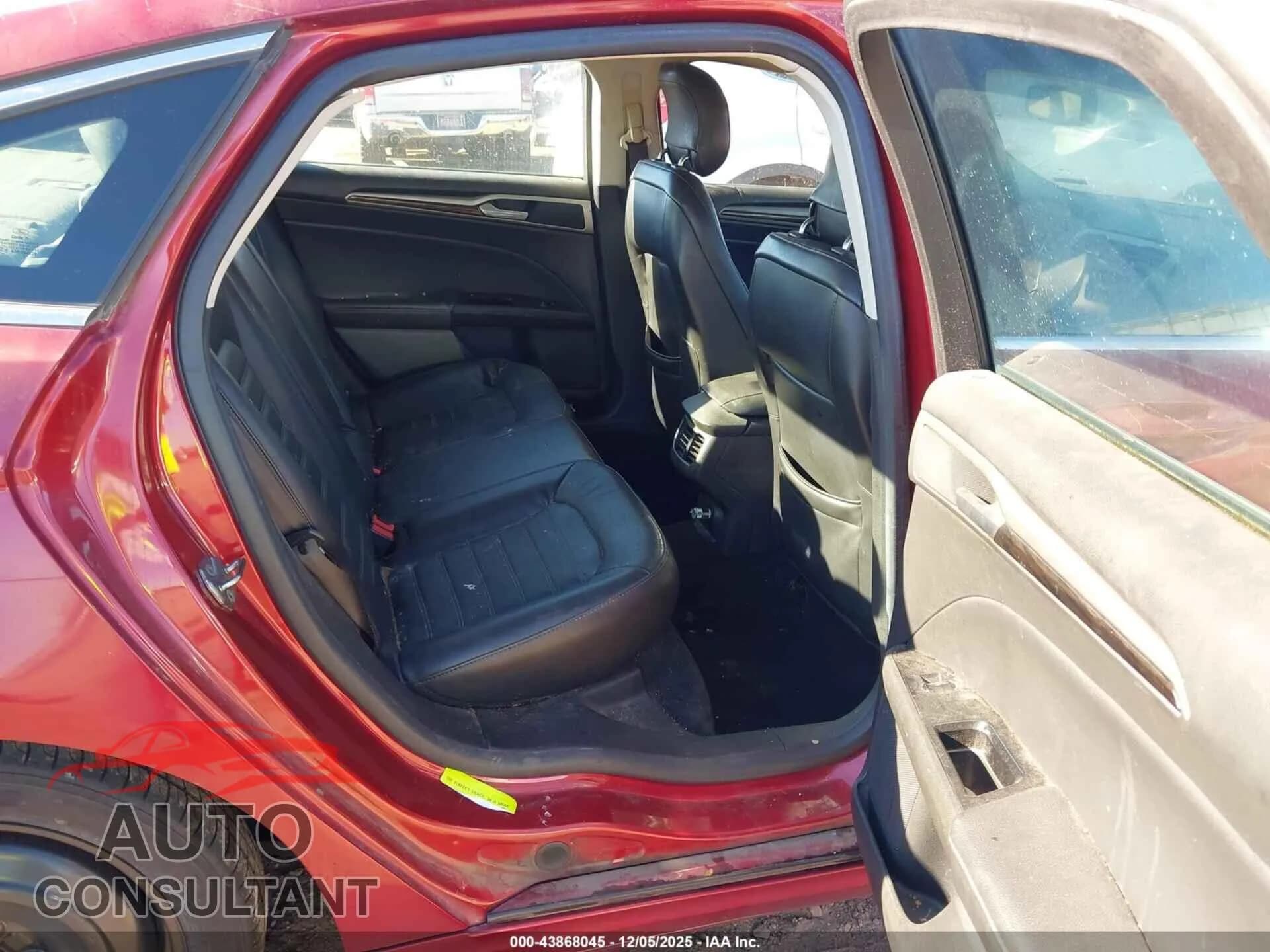 2013 FORD FUSION Damaged VIN 3FA6P0HRXDR359859 – undercarriage 2013 FORD FUSION Damaged VIN 3FA6P0HRXDR359859 – undercarriage