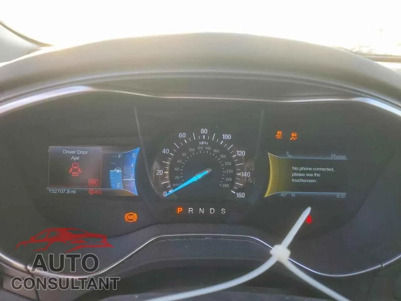 2014 FORD FUSION Damaged VIN 3FA6P0K96ER378192 – trunk area 2014 FORD FUSION Damaged VIN 3FA6P0K96ER378192 – trunk area