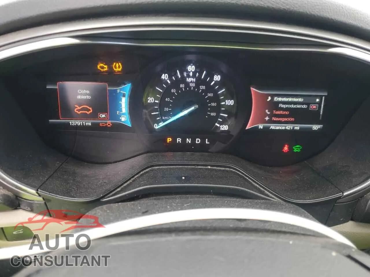 2020 FORD FUSION Damaged VIN 3FA6P0LU0LR233455 – trunk area 2020 FORD FUSION Damaged VIN 3FA6P0LU0LR233455 – trunk area