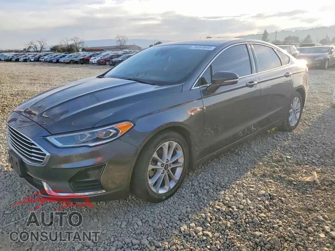 2019 FORD FUSION Damaged VIN 3FA6P0MU9KR202900 – front exterior 2019 FORD FUSION Damaged VIN 3FA6P0MU9KR202900 – front exterior
