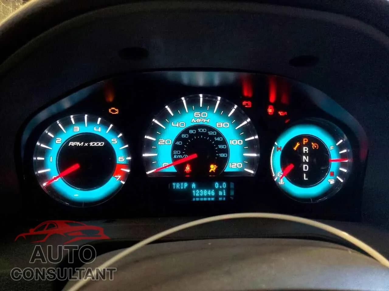 2010 FORD FUSION Damaged VIN 3FAHP0JAXAR270060 – trunk area 2010 FORD FUSION Damaged VIN 3FAHP0JAXAR270060 – trunk area