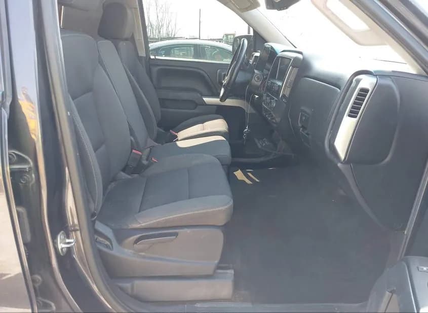 2016 CHEVROLET Silverado Used VIN 3GCUKREH2GG162880 – exterior detail 2016 CHEVROLET Silverado Used VIN 3GCUKREH2GG162880 – exterior detail