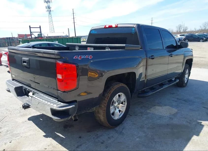 2016 CHEVROLET Silverado Used VIN 3GCUKREH2GG162880 – photo 16 2016 CHEVROLET Silverado Used VIN 3GCUKREH2GG162880 – photo 16