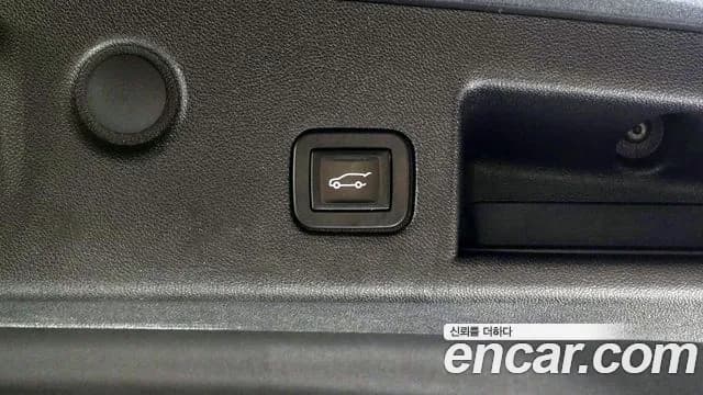 2019 Chevrolet Equinox 2WD Premier Sold VIN 3GNAX9E85KS527604 – rear exterior 2019 Chevrolet Equinox 2WD Premier Sold VIN 3GNAX9E85KS527604 – rear exterior
