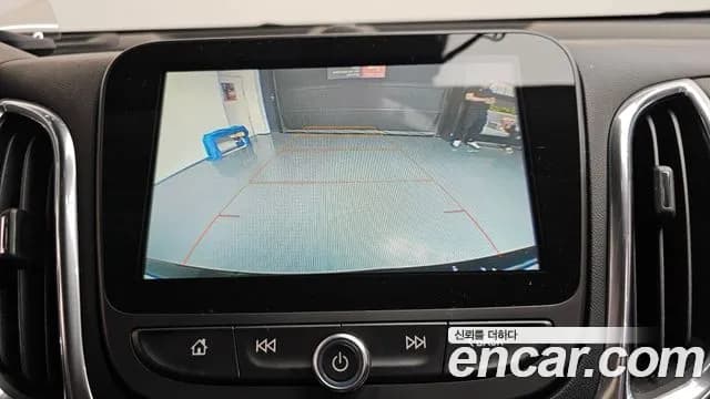 2018 Chevrolet Equinox 2WD LT Sold VIN 3GNAX9E89JS599906 – engine bay 2018 Chevrolet Equinox 2WD LT Sold VIN 3GNAX9E89JS599906 – engine bay