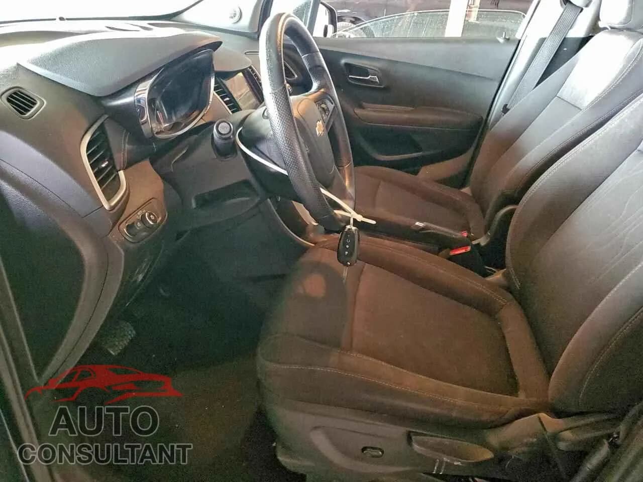 2019 CHEVROLET TRAX Damaged VIN 3GNCJLSB7KL330645 – exterior detail 2019 CHEVROLET TRAX Damaged VIN 3GNCJLSB7KL330645 – exterior detail