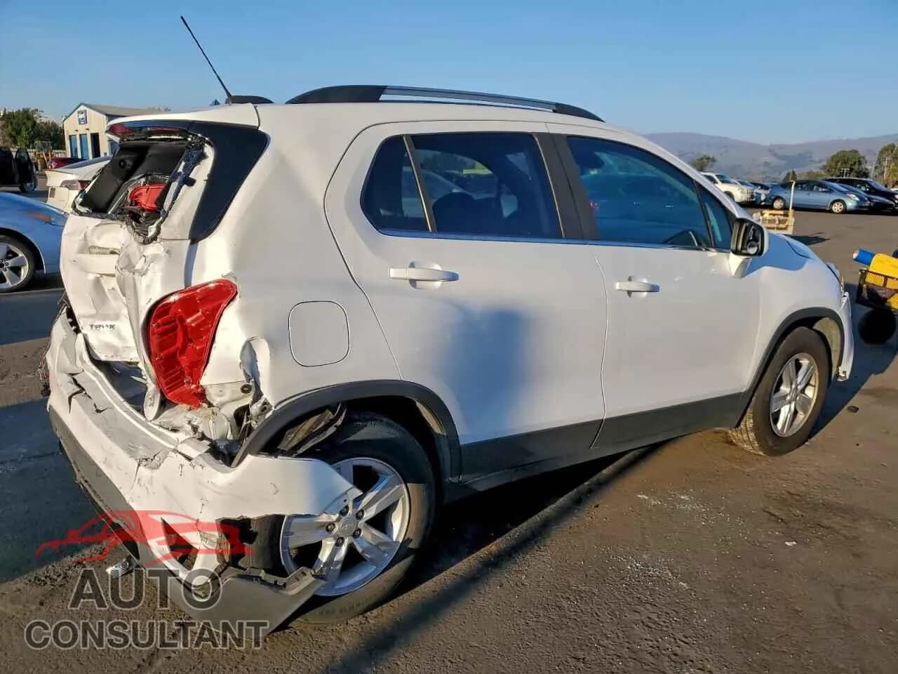 2020 CHEVROLET TRAX Damaged VIN 3GNCJLSB9LL210542 – side profile 2020 CHEVROLET TRAX Damaged VIN 3GNCJLSB9LL210542 – side profile