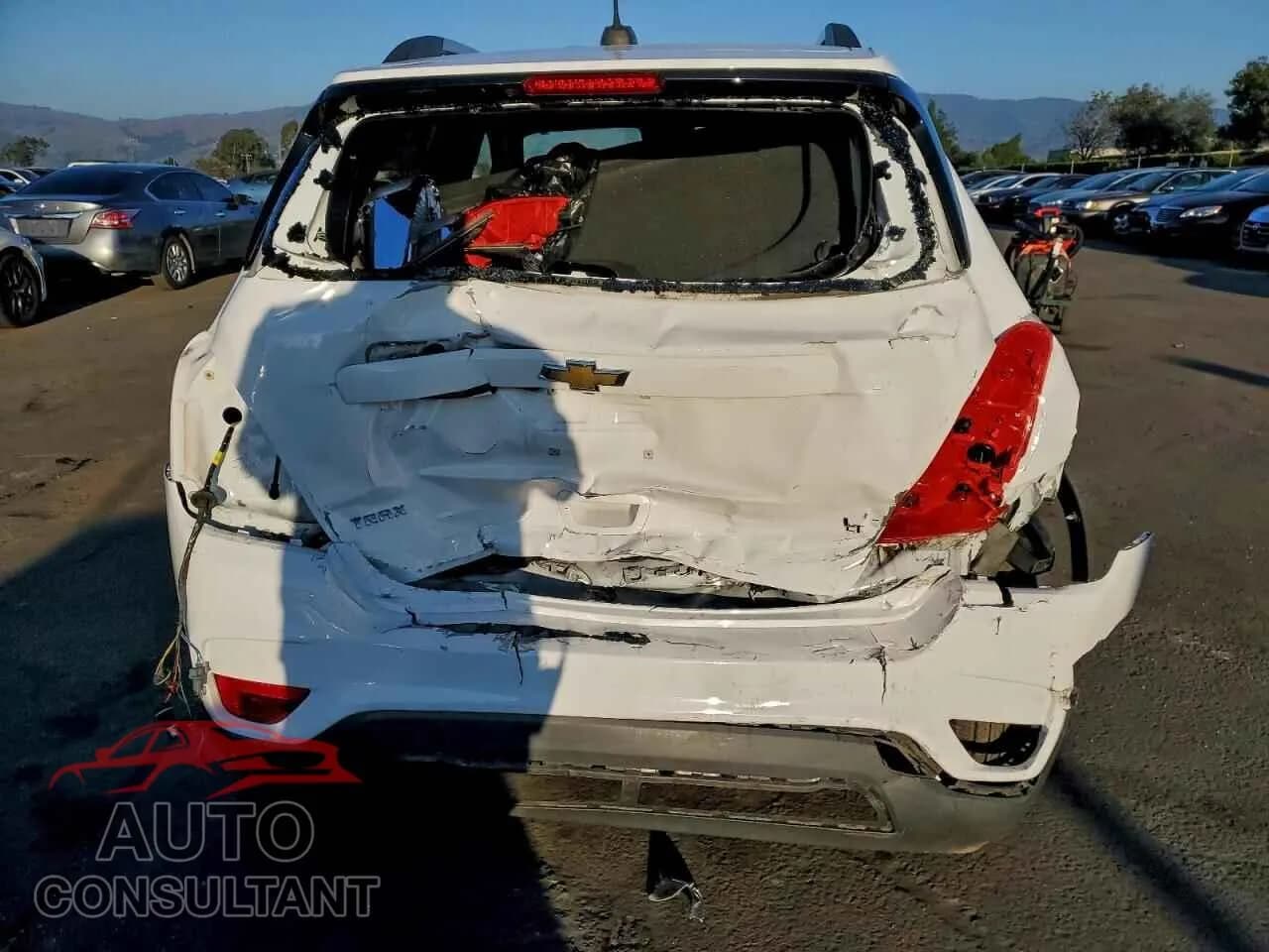 2020 CHEVROLET TRAX Damaged VIN 3GNCJLSB9LL210542 – engine bay 2020 CHEVROLET TRAX Damaged VIN 3GNCJLSB9LL210542 – engine bay