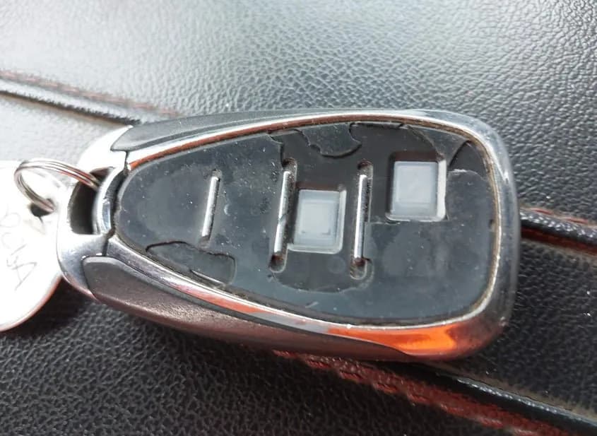 2019 CHEVROLET Blazer - VIN 3GNKBERS0KS693871 2019 CHEVROLET Blazer VIN 3GNKBERS0KS693871