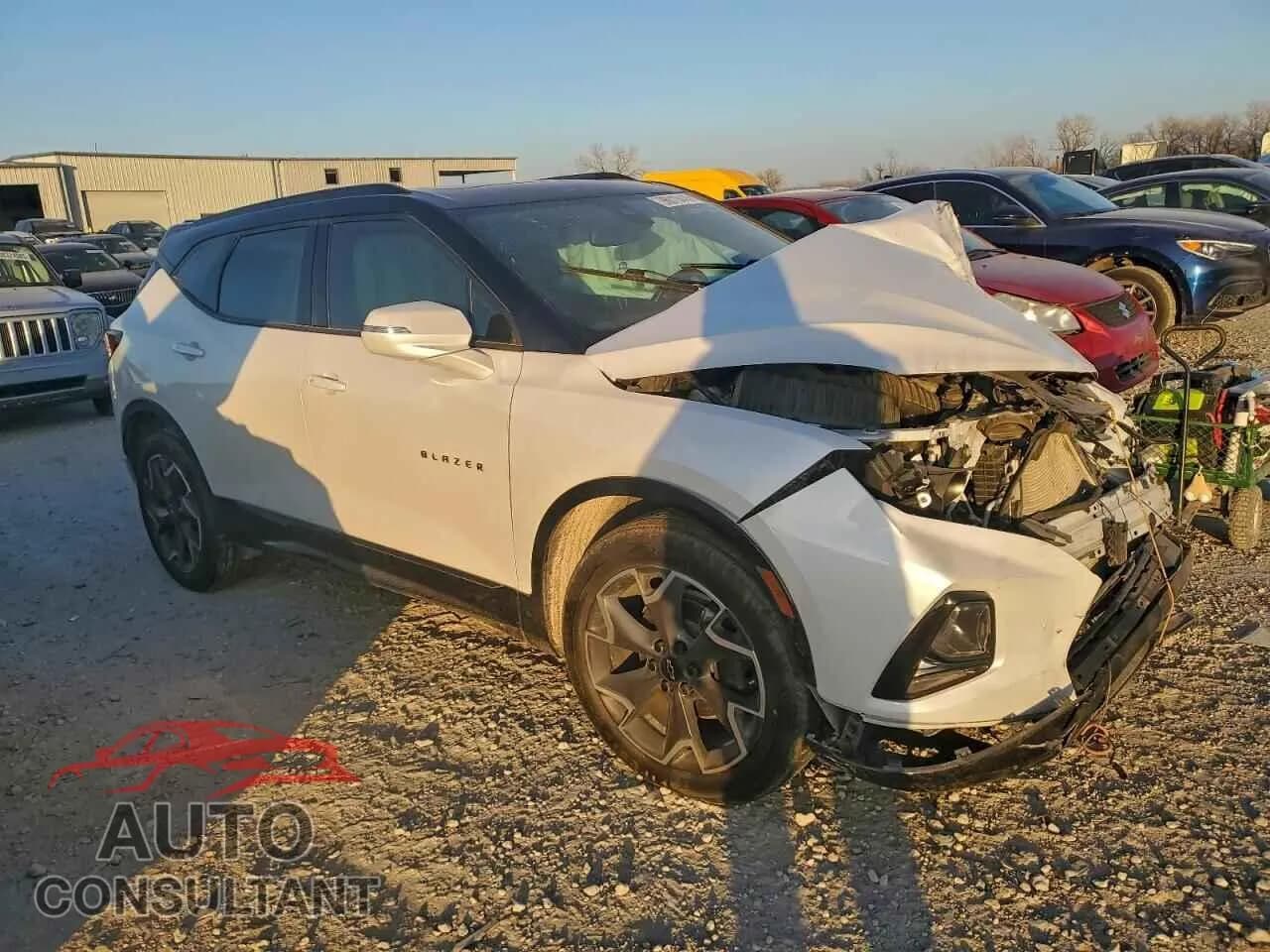 2022 CHEVROLET BLAZER Damaged VIN 3GNKBKRS3NS195747 – dashboard 2022 CHEVROLET BLAZER Damaged VIN 3GNKBKRS3NS195747 – dashboard