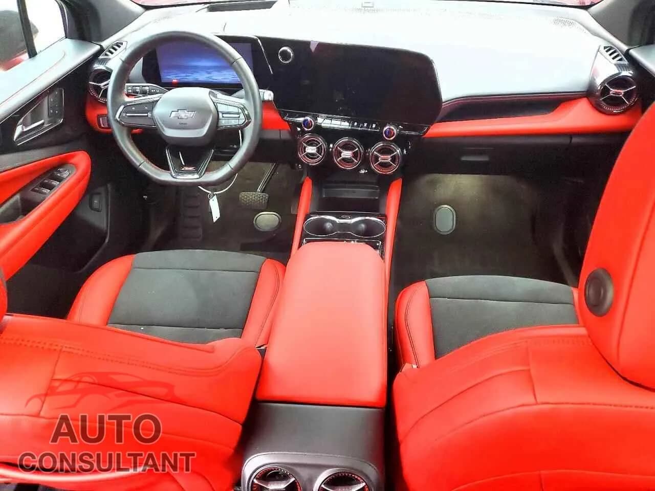 2024 CHEVROLET BLAZER Damaged VIN 3GNKDCRJ9RS148364 – undercarriage 2024 CHEVROLET BLAZER Damaged VIN 3GNKDCRJ9RS148364 – undercarriage