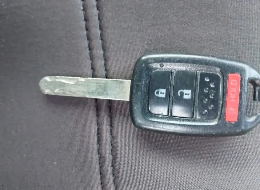 2017 HONDA Fit Used VIN 3HGGK5G50HM700571 – rear exterior 2017 HONDA Fit Used VIN 3HGGK5G50HM700571 – rear exterior