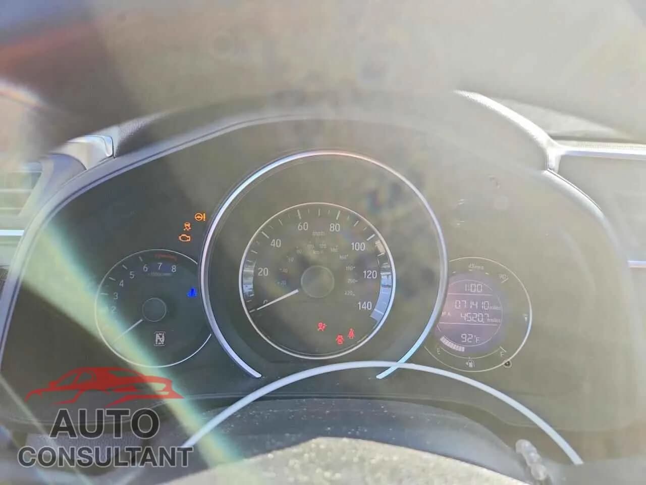 2017 HONDA FIT Damaged VIN 3HGGK5H52HM710405 – trunk area 2017 HONDA FIT Damaged VIN 3HGGK5H52HM710405 – trunk area